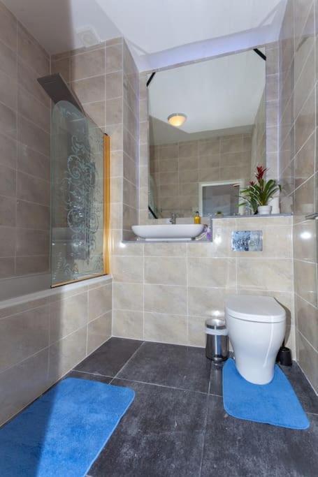 Flat 403 One Bedroom Apartment เบอร์มิงแฮม ภายนอก รูปภาพ
