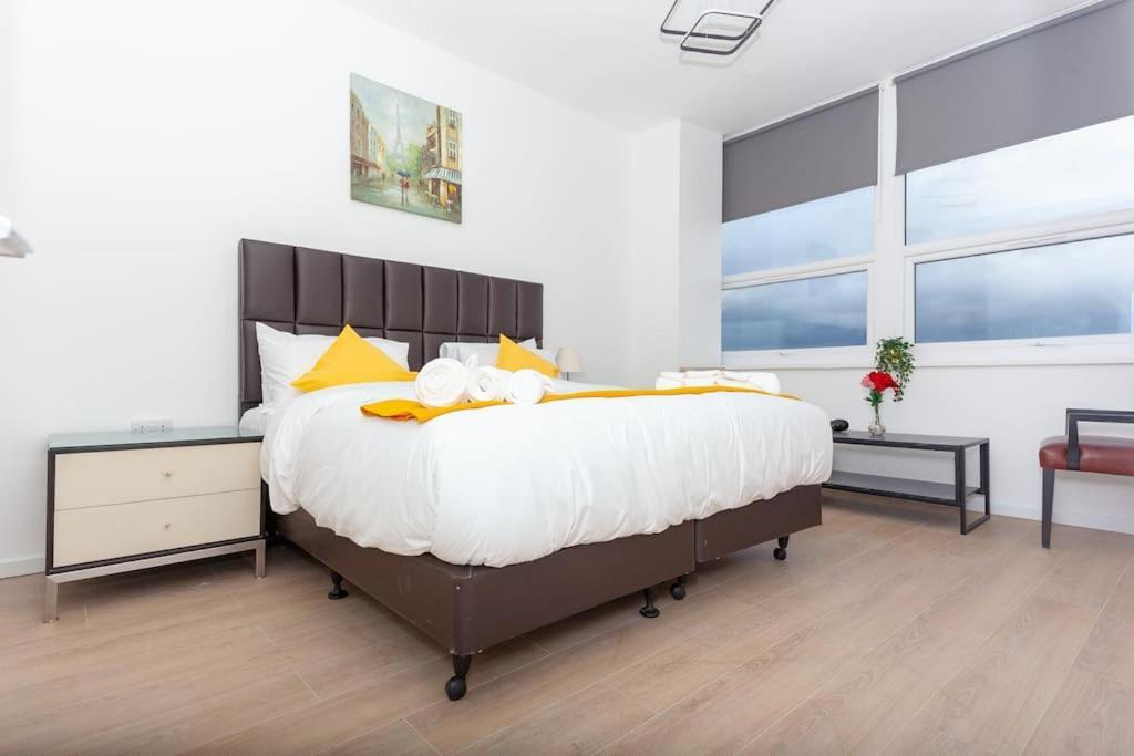 Flat 403 One Bedroom Apartment เบอร์มิงแฮม ภายนอก รูปภาพ